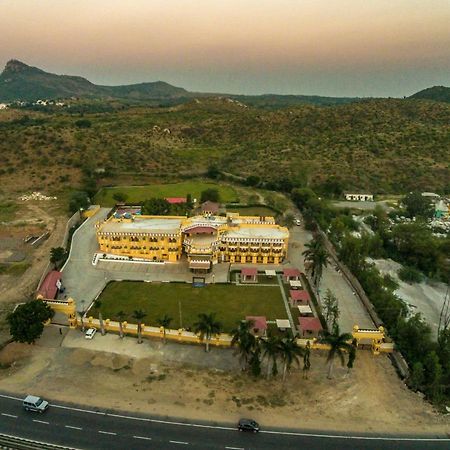 Gold Nest Rubystone Heritage Udaipur Esterno foto