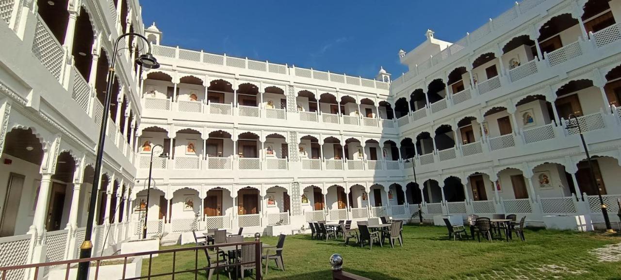 Gold Nest Rubystone Heritage Udaipur Esterno foto