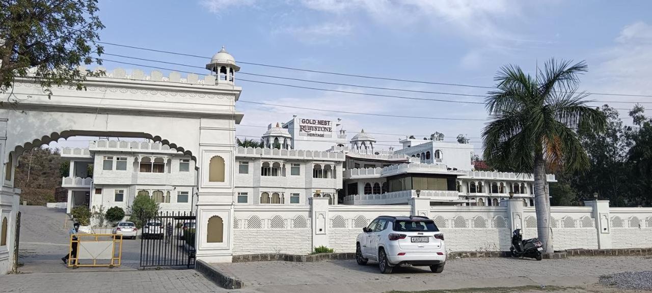 Gold Nest Rubystone Heritage Udaipur Esterno foto